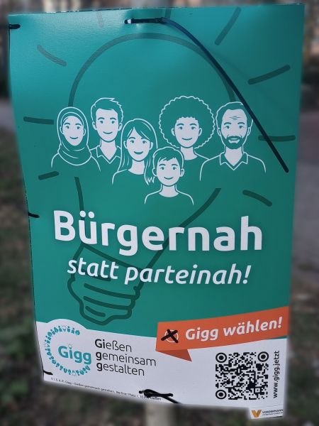 Datei:Wahlplakat „Bürgernah statt parteinah!“ (Gigg).jpg